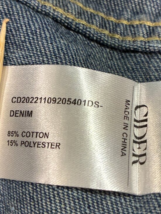 CIDER Denim Mid-Rise Wide Leg Cargo Bermuda Shorts Dark Wash Women XL - Picture 8 of 9